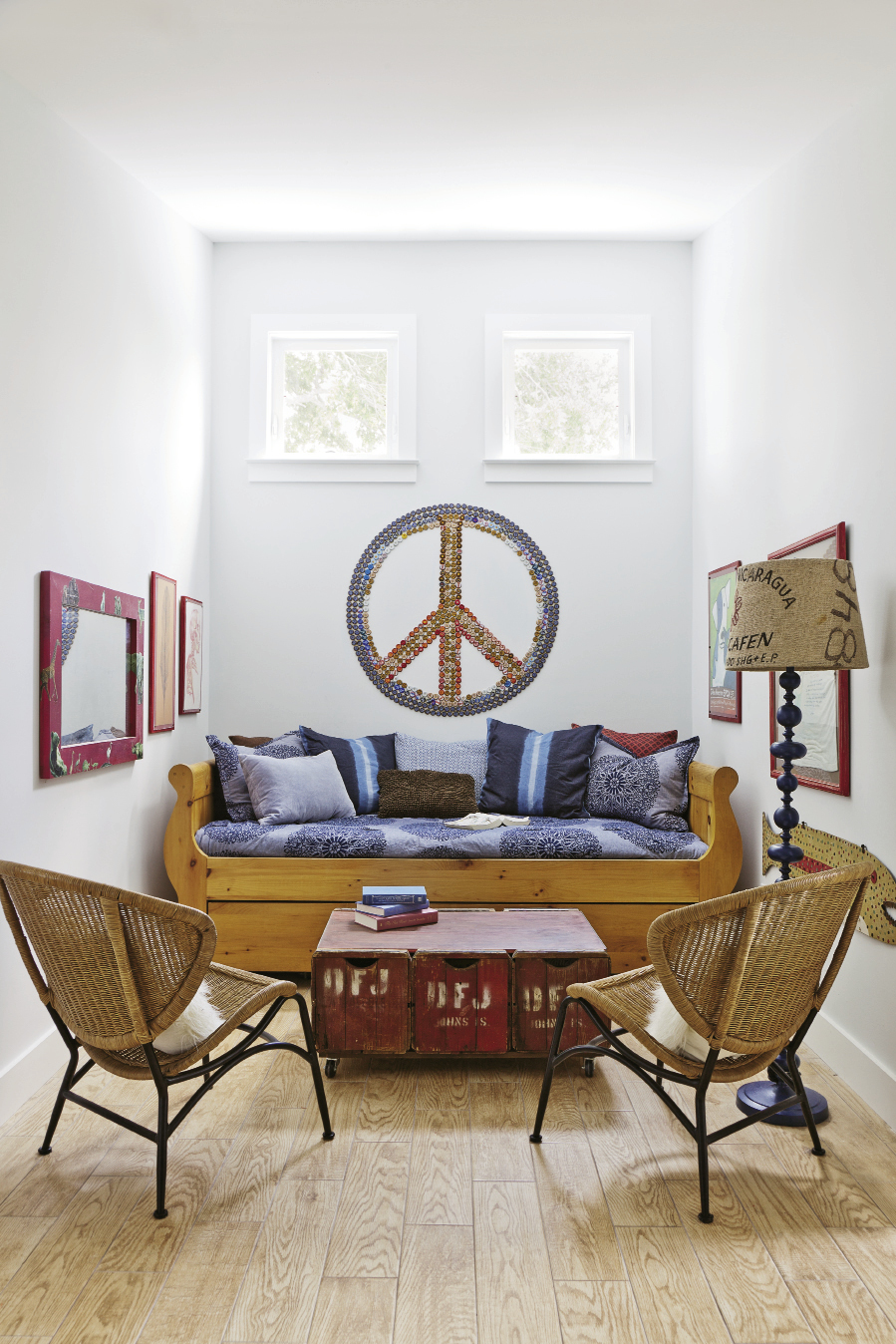 The brood often watches movies in the cozy space between the girls’ rooms.