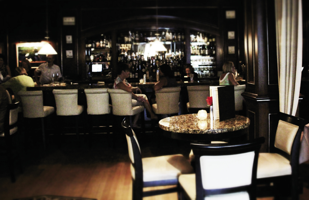 CHARLESTON GRILL