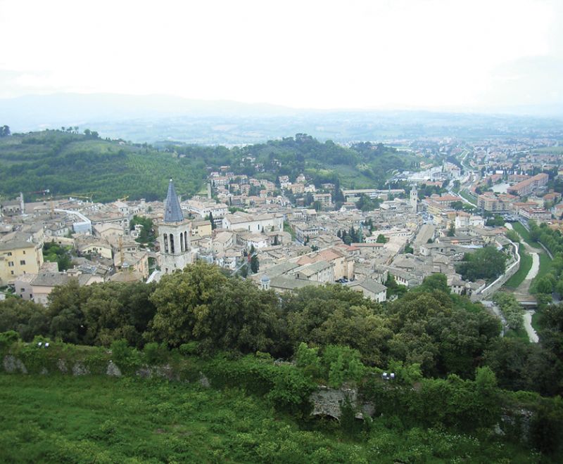 Redden first met Menotti at the Festival Dei Due Mondi in Spoleto, Italy, in 1969.