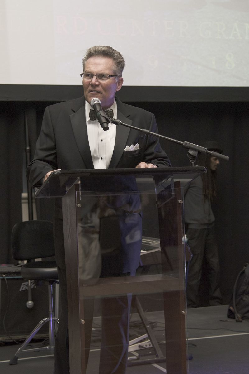 Emcee and Auctioneer Tom Crawford warms up the crowd.