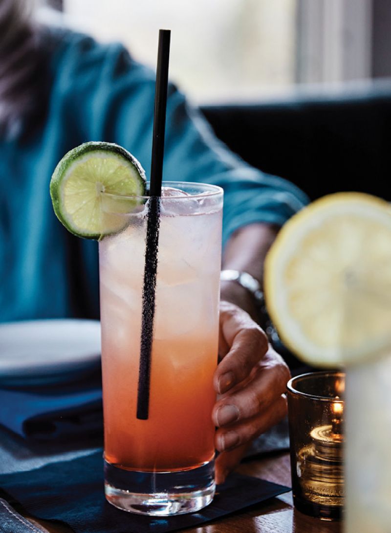 A nonalcoholic cocktail at Oak Steakhouse.