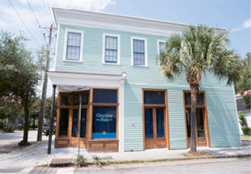 In the Hood: “I enjoy eating everywhere. I am in love with the return to neighborhood dining.”
