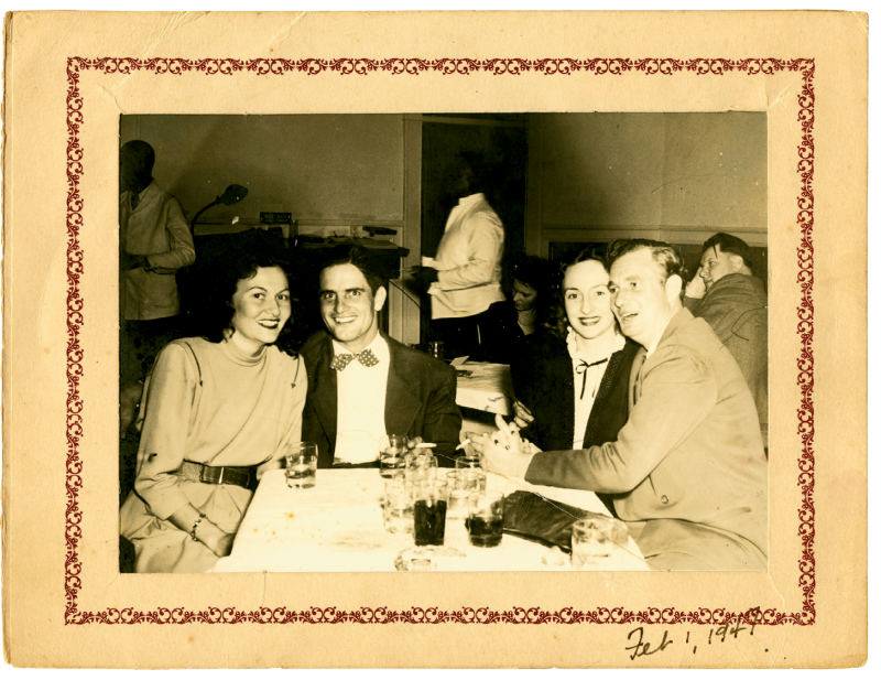 Among the restaurant’s offerings were souvenir photos.